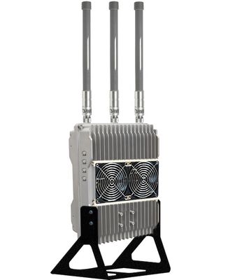 شراء الحجرات من الألومنيوم معدات FPV العداد 900MHz 2.4GHz 5.8GHz 150W مع مروحة تبريد تصنيع عبر الإنترنت