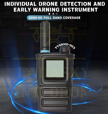 شراء كاشف طائرات بدون طيار محمول من 300-6000 ميغا هرتز كشف طائرات بدون طيار محمولة مع جهاز استقبال هجين رقمي تصنيع عبر الإنترنت