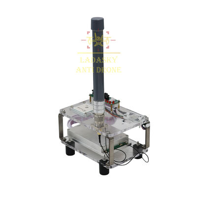 شراء وحدة تحويل شبكة الإنترنت متعددة الأنظمة مع تعديل طاقة 80 ديسيبل ومدى 2 كيلومتر. جهاز محمول لمكافحة الطائرات بدون طيار لأمن الحدود وحماية البنية التحتية الحيوية. تصنيع عبر الإنترنت