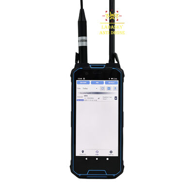 شراء حل كشف الطائرات بدون طيار المحمولة المدمجة بمدى يصل إلى 3 كيلومترات تحليل شامل بتردد 100-6000 ميجاهرتز تحديد هوية الطائرات بدون طيار وتتبع مباشر مثالي لوحدات السلامة العامة تصنيع عبر الإنترنت